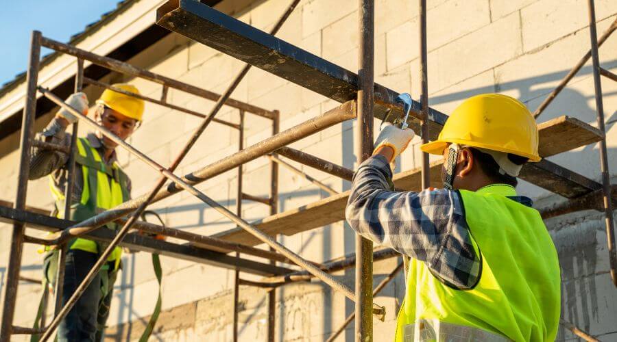Professional gutter cleaning in Notrees, TX